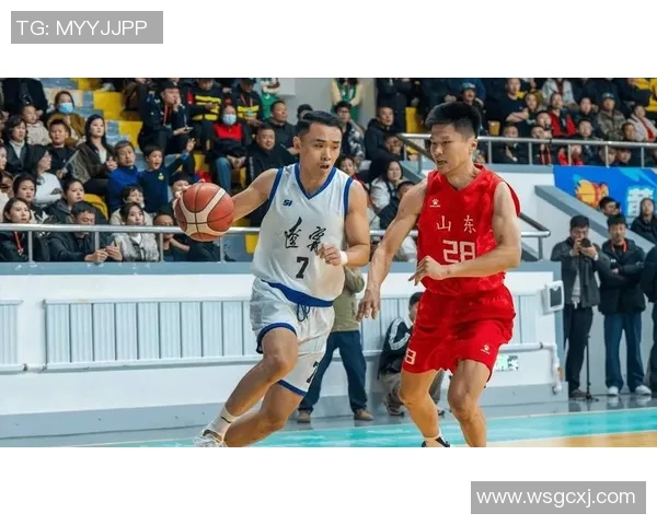 辽宁男篮诸将展现团队实力，成功战胜对手稳居榜首