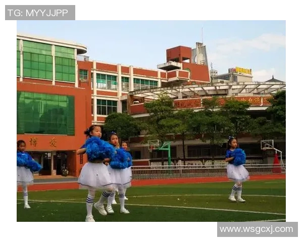 叶尼塞与苏维埃翼的较量:一场关于力量与智慧的足球对决分析